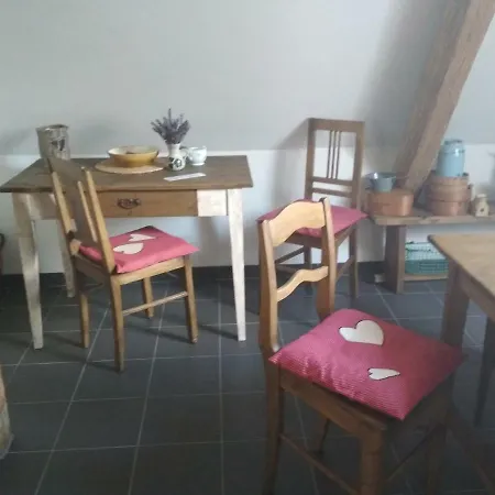 Domaci Ubytovani Kutna Hora Kank Séjour à la campagne *